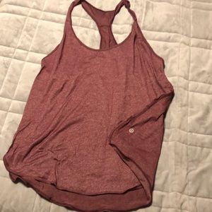 Lululemon maroon tank